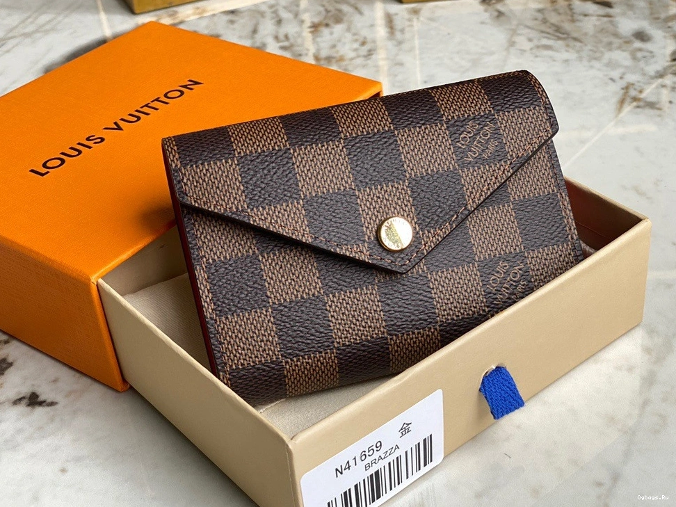 VICTORINE Wallet Louis Vuitton 0102